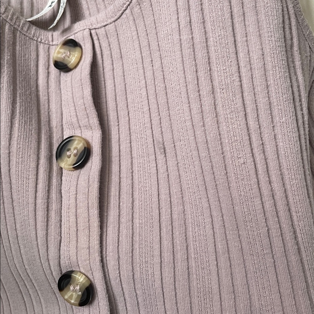 DONATED——Mudd | Light Pink Ribbed Faux Button Tank Top - Picture 6 of 7
